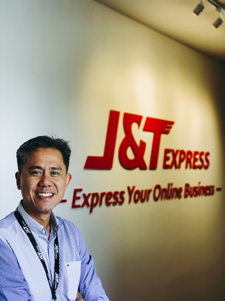 J&T Express Singapore CEO Andrew Sim